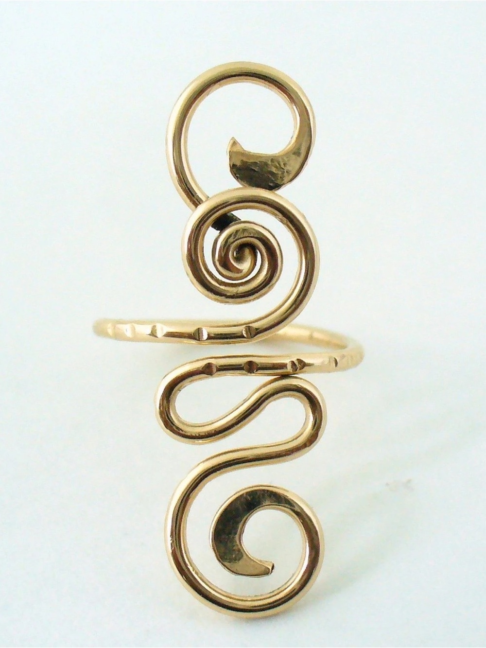 Swirl Design Adjustable Ring